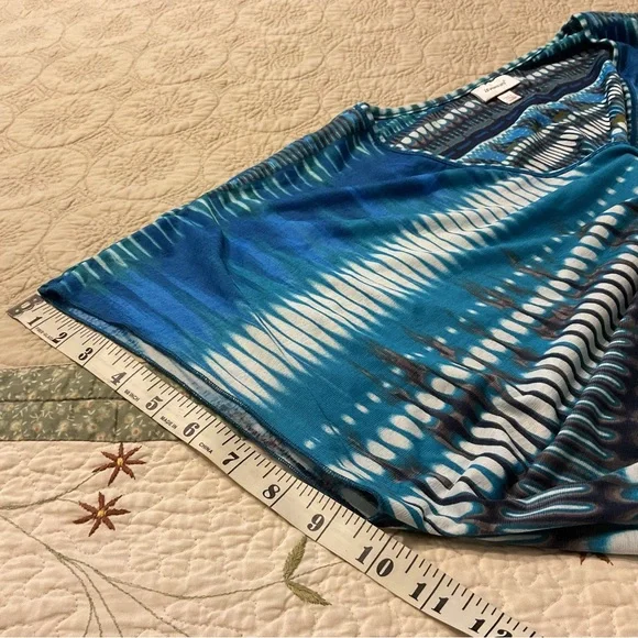 NEW WITHOUT TAGS AVENUE PLUS SIZE TOP 22/24 MULTI COLORS - Picture 11 of 16